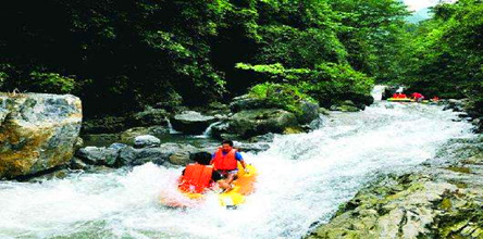 巴南龍泉谷高山泉水漂流、七朵玫瑰園一日游