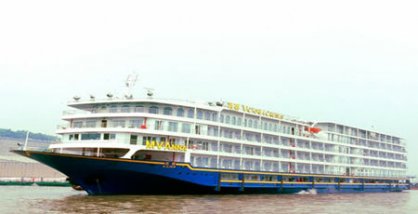 2022春節(jié)三峽豪華游輪環(huán)湖